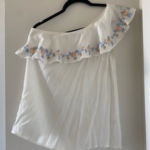 One shoulder small Top